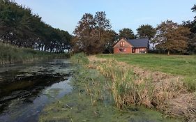 Op Lundingland - Bootshaus am alten Priel